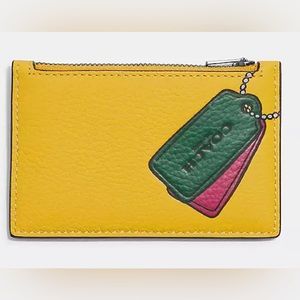 Coach Trompe L'oeil Print Zip Card Case Limited Edition